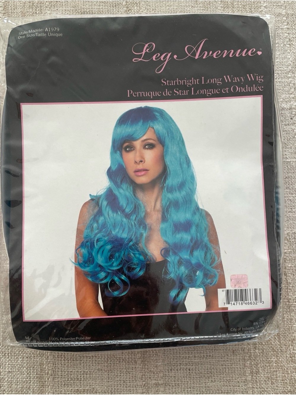 Leg Avenue Long Wavy Wig in Vibrant Teal